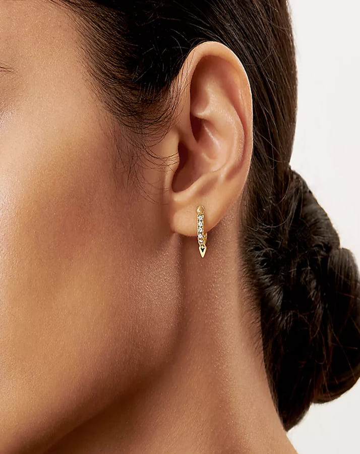 gold jewelry earring 2